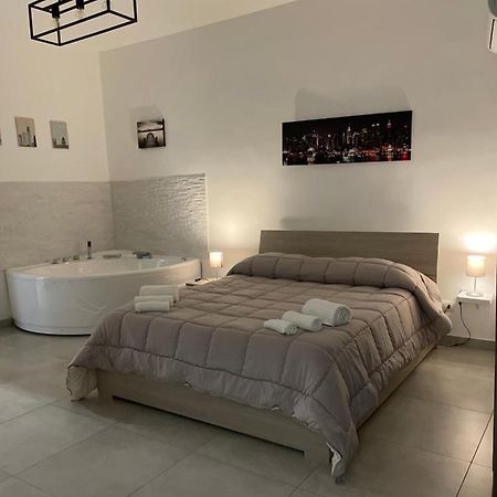 Rosa Dei Venti Apartment คาตาเนีย ภายนอก รูปภาพ