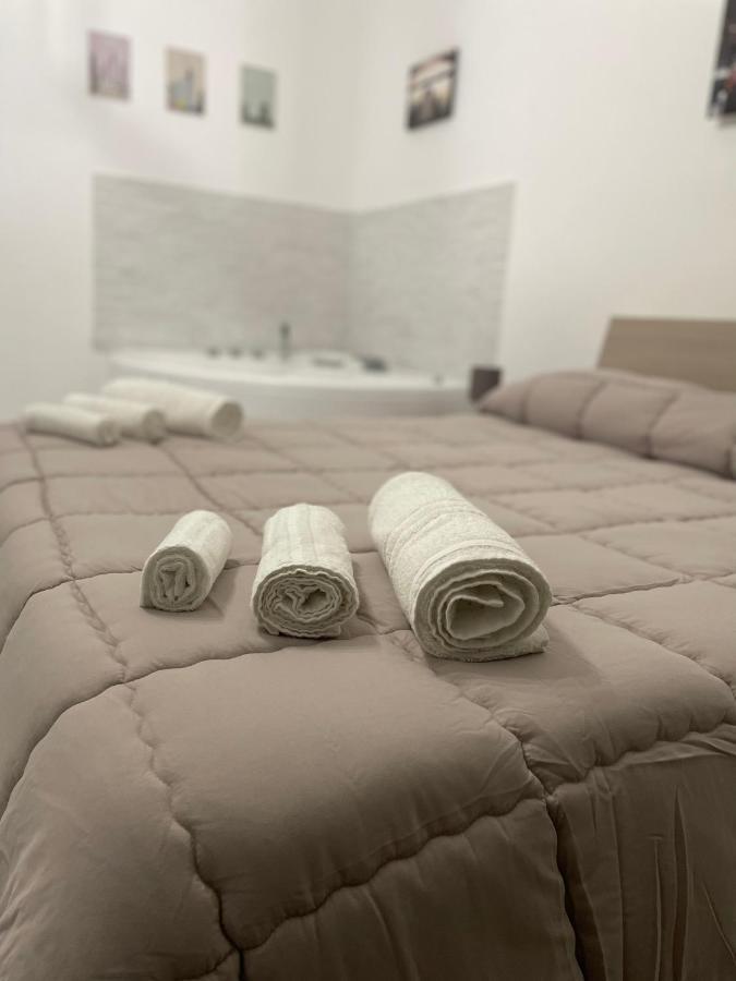 Rosa Dei Venti Apartment คาตาเนีย ภายนอก รูปภาพ